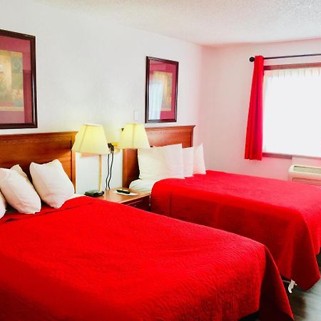 Lancaster Welcome Inn Bagian luar foto