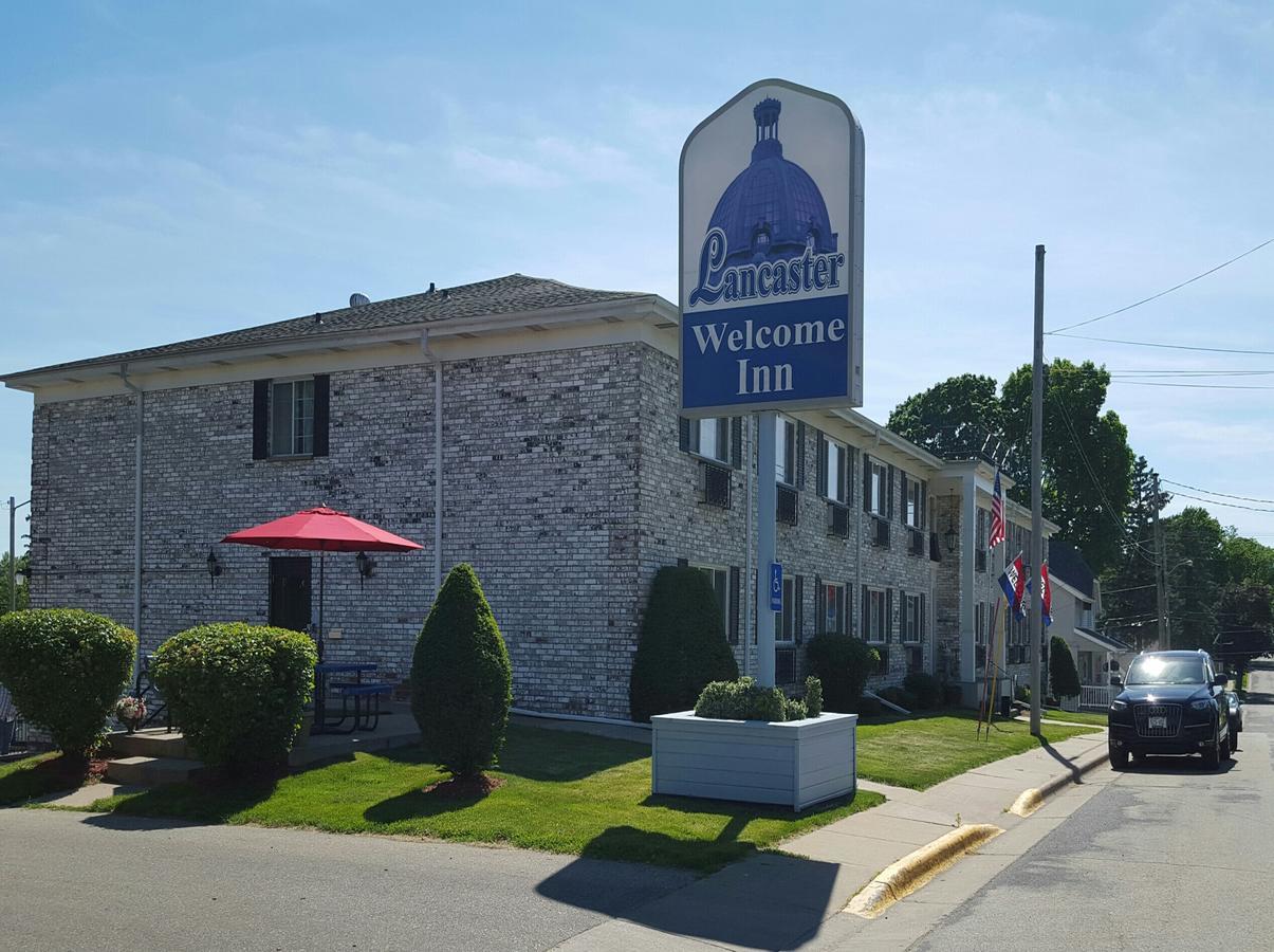 Lancaster Welcome Inn Bagian luar foto